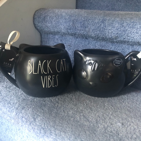NWT Rae Dunn Halloween Black Cat Mug w/ Light Up Green Eyes - Picture 1 of 6